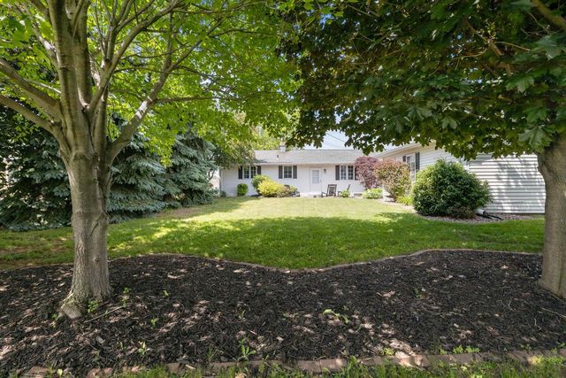 117 ST MARYS PLACE, Kaukauna, WI 54130