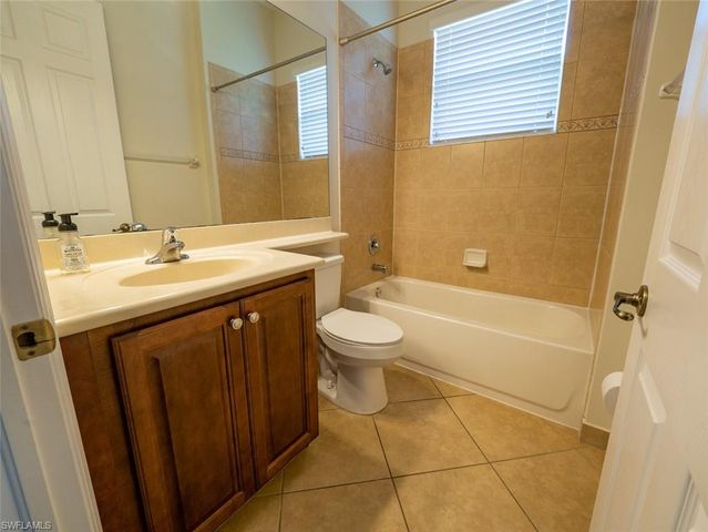 10091 Mimosa Silk DR, Fort Myers, FL 33913