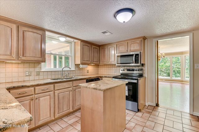 706 Wood Valley Road, Waynesboro, GA 30830