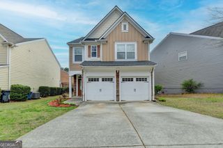 195 Ledgewood Mill Way, Lawrenceville, GA 30045