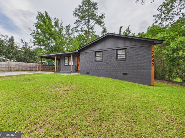 2443 Lambert Drive, Macon, GA 31206