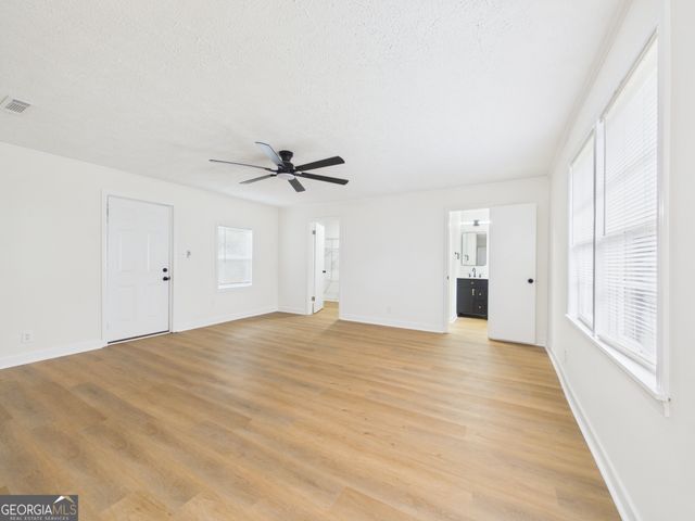 2443 Lambert Drive, Macon, GA 31206