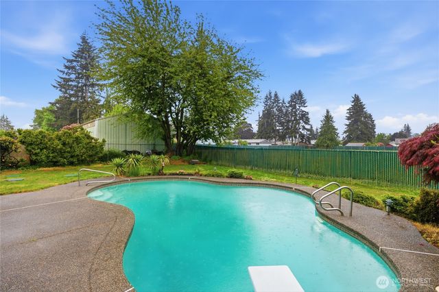 5302 93rd Place NE, Marysville, WA 98270