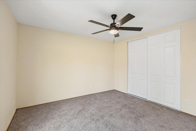 1049 Old Mill Cir, Roseville, CA 95747