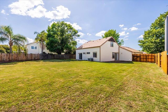 1049 Old Mill Cir, Roseville, CA 95747