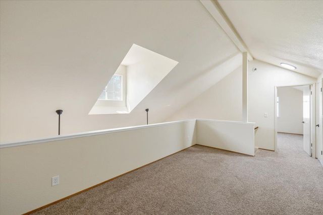 1049 Old Mill Cir, Roseville, CA 95747