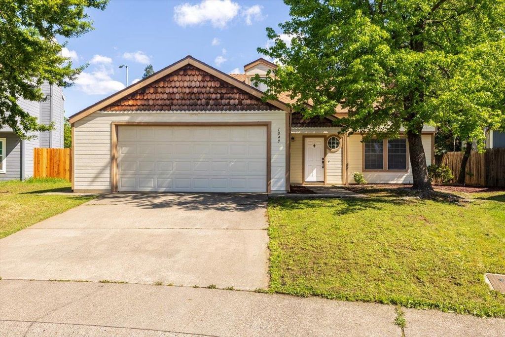 1049 Old Mill Cir, Roseville, CA 95747