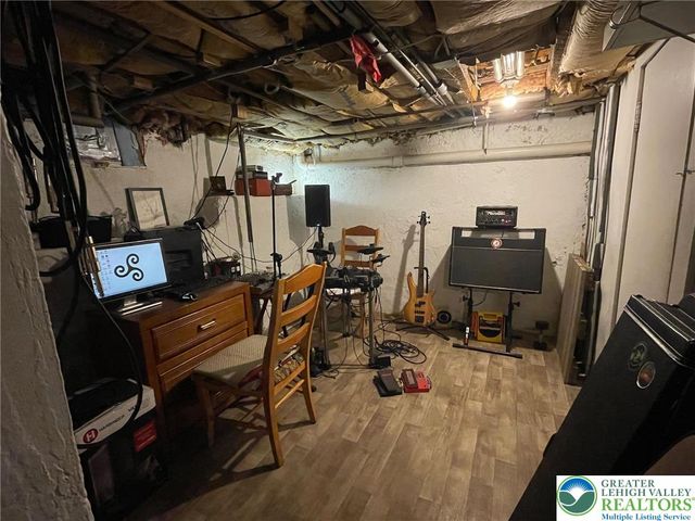 201 Spring Street, Easton, PA 18042