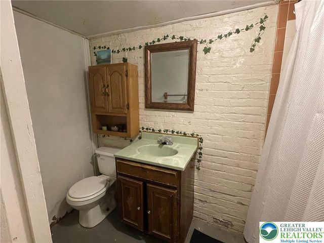 201 Spring Street, Easton, PA 18042