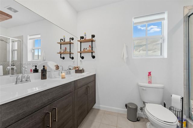 805 SE 18th St, Homestead, FL 33034