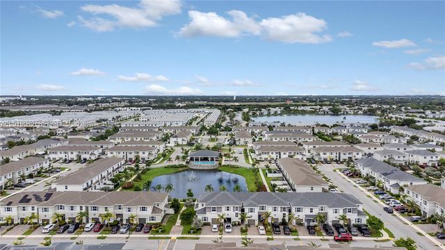 805 SE 18th St, Homestead, FL 33034
