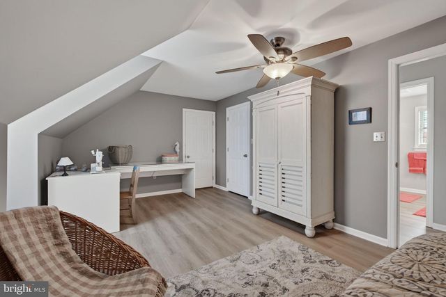 695 SUE DR, Lititz, PA 17543