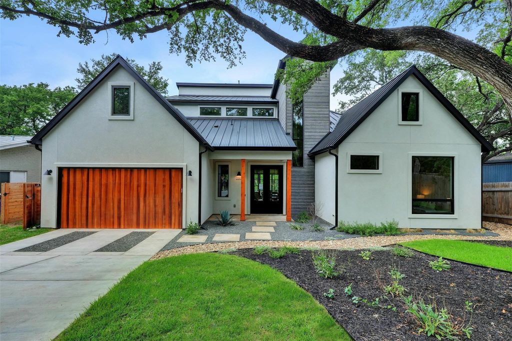 2212 Trailside DR, Austin, TX 78704