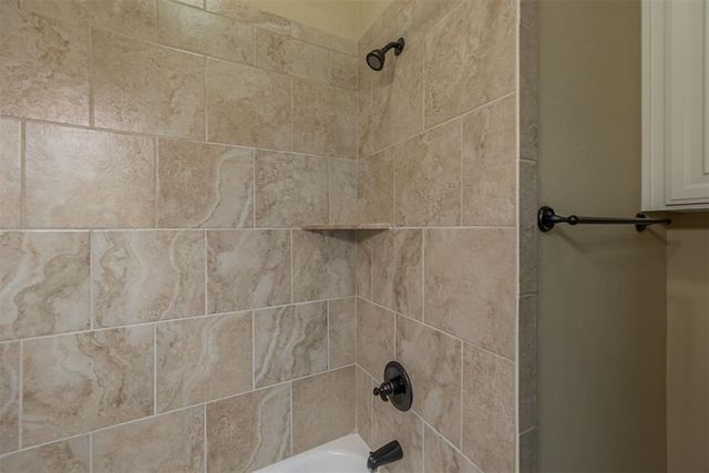 15933 Positano Drive, Edmond, OK 73013