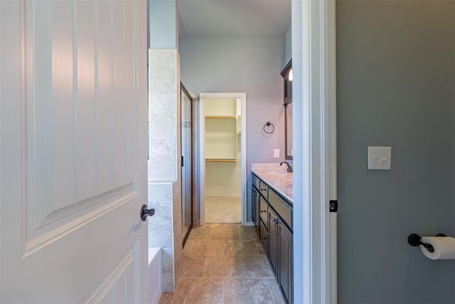 15933 Positano Drive, Edmond, OK 73013