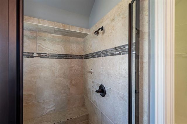 15933 Positano Drive, Edmond, OK 73013