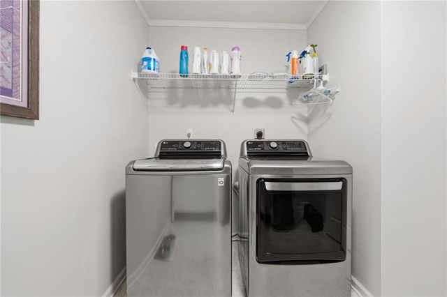 6117 Misty Valley SE Drive, Acworth, GA 30102