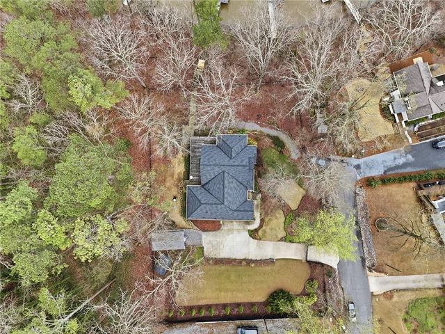 6117 Misty Valley SE Drive, Acworth, GA 30102