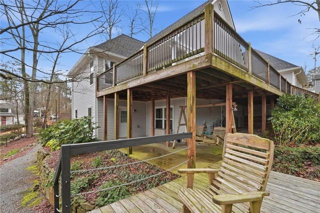 6117 Misty Valley SE Drive, Acworth, GA 30102