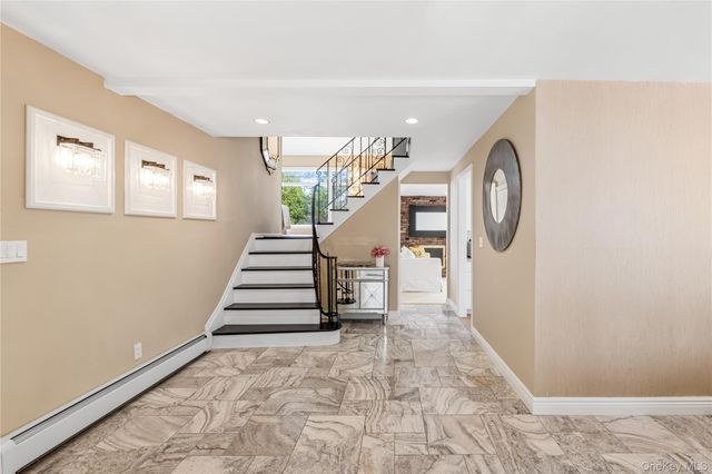 22 Delaware Avenue, Jericho, NY 11753