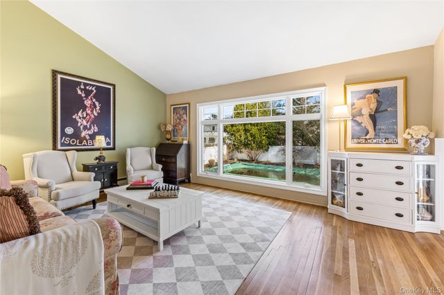 22 Delaware Avenue, Jericho, NY 11753