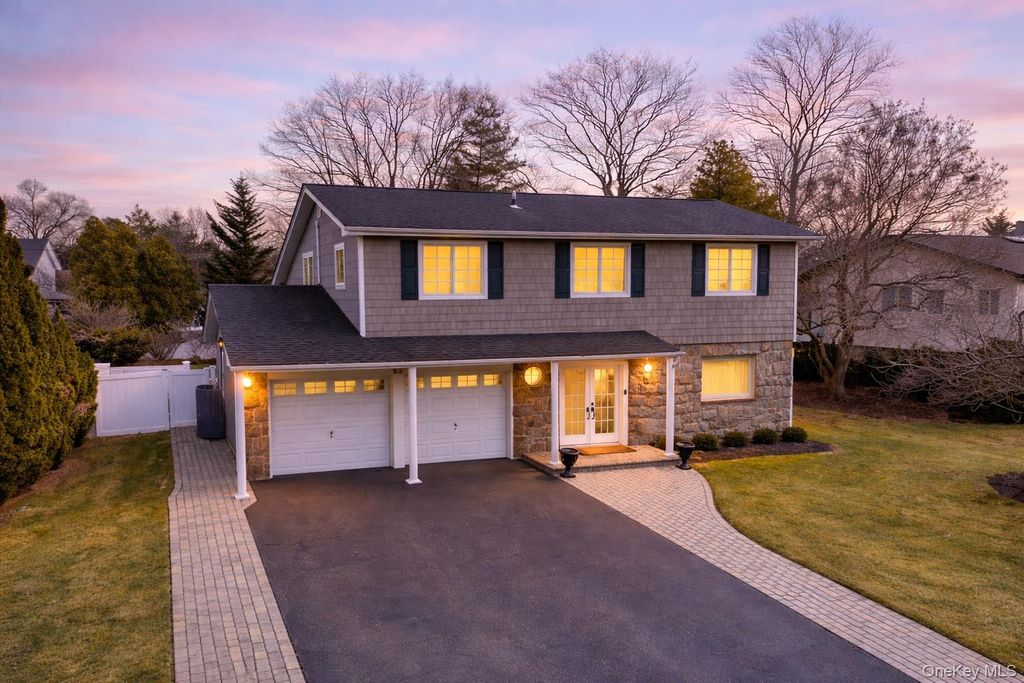 22 Delaware Avenue, Jericho, NY 11753