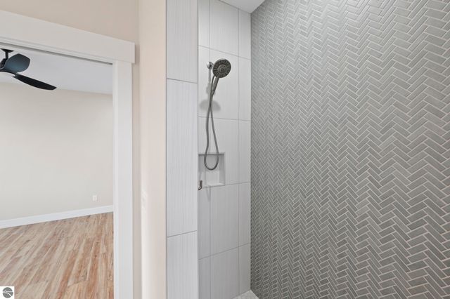 1546 Oban Way, Traverse City, MI 49696