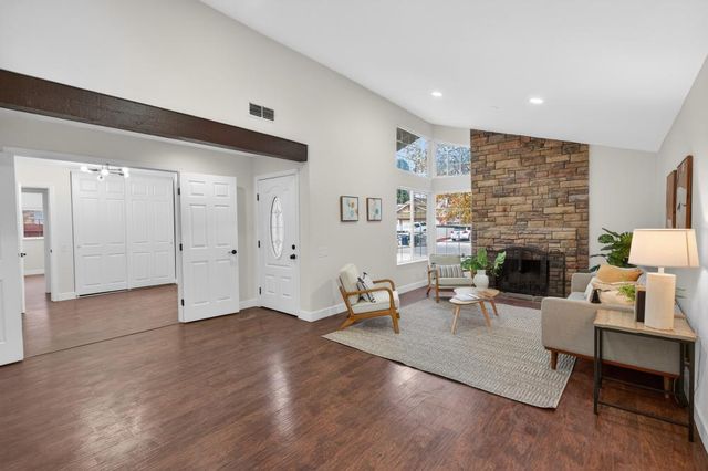 1373 grendel way, Sacramento, CA 95833