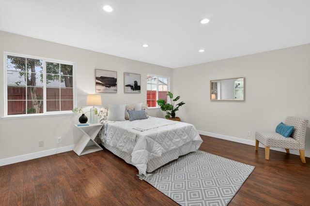 1373 grendel way, Sacramento, CA 95833