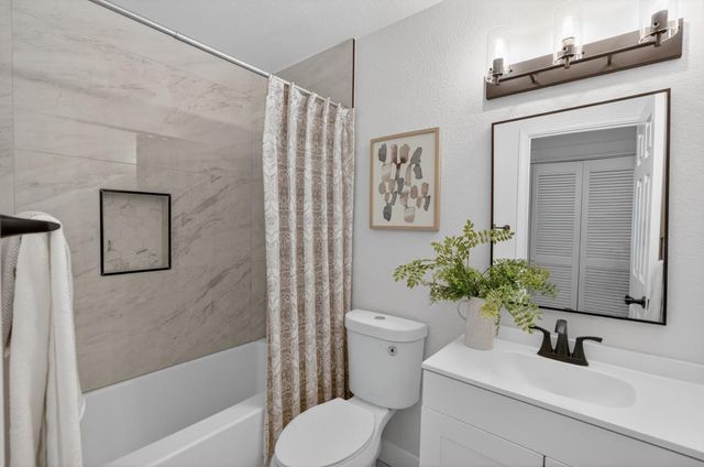 1373 grendel way, Sacramento, CA 95833