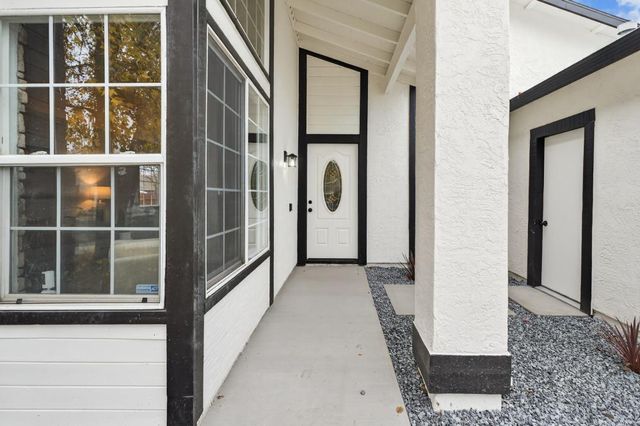 1373 grendel way, Sacramento, CA 95833