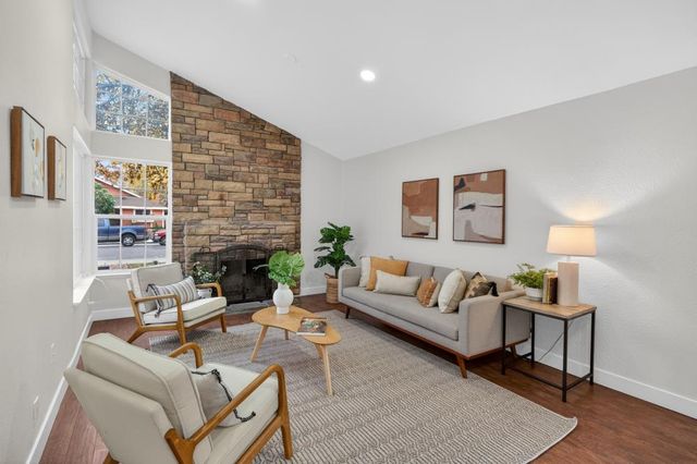 1373 grendel way, Sacramento, CA 95833