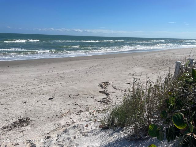 104 Jupiter Court, Indialantic, FL 32903