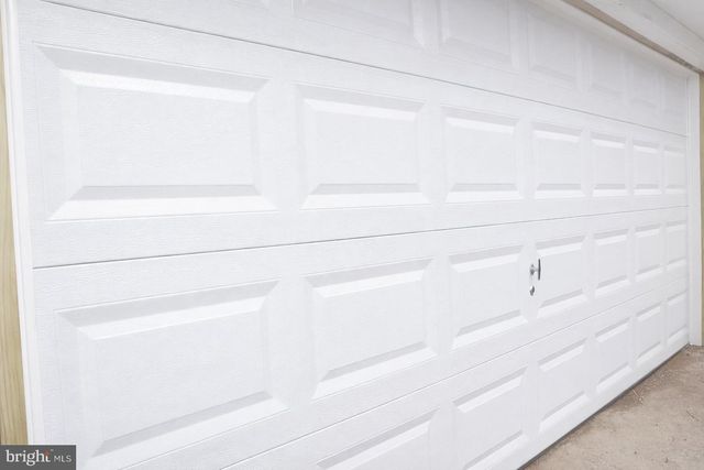 250 E COLLEGE AVE, York, PA 17403