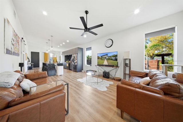 532 31ST STREET S, St Petersburg, FL 33712