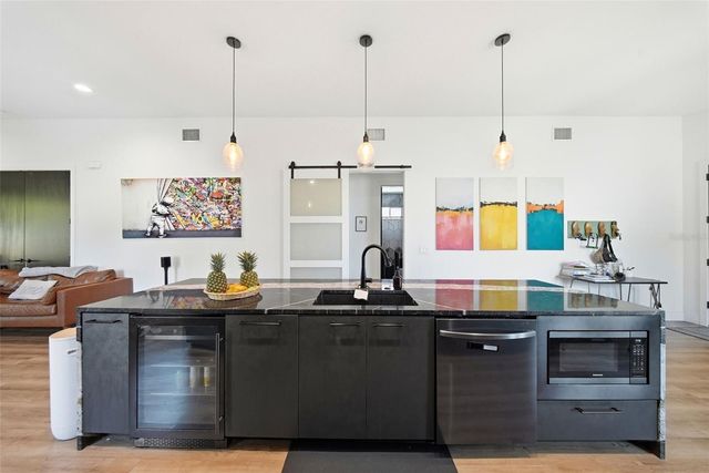 532 31ST STREET S, St Petersburg, FL 33712