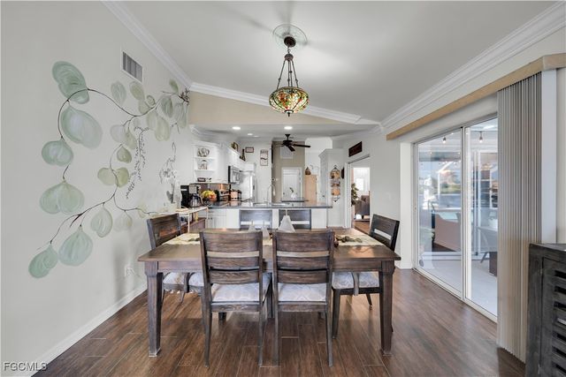 1811 NE 5th TER, Cape Coral, FL 33909