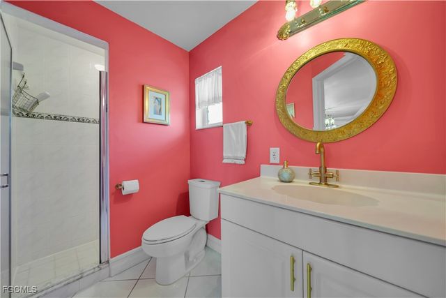 1811 NE 5th TER, Cape Coral, FL 33909