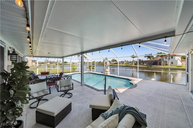 1811 NE 5th TER, Cape Coral, FL 33909