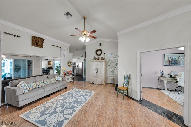 1811 NE 5th TER, Cape Coral, FL 33909