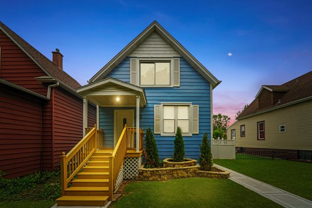 2633 S 60th Court, Cicero, IL 60804