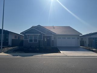 9017 Elliott Springs Dr, Elk Grove, CA 95624