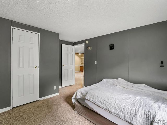8906 Riverview Drive, Cedar Hill, MO 63016