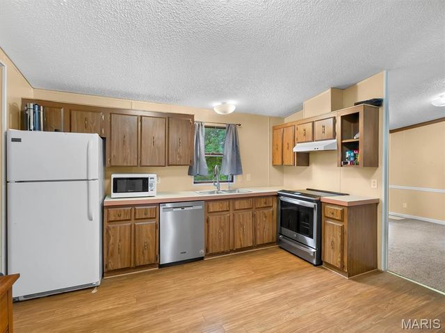 8906 Riverview Drive, Cedar Hill, MO 63016