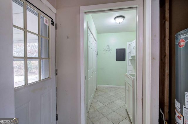 2191 Sun Valley Drive SE, Marietta, GA 30067