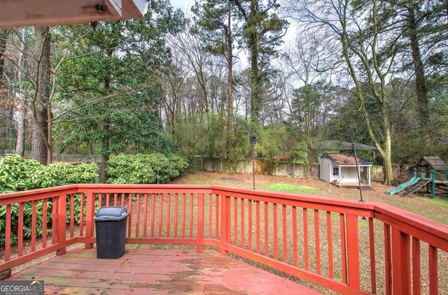 2191 Sun Valley Drive SE, Marietta, GA 30067