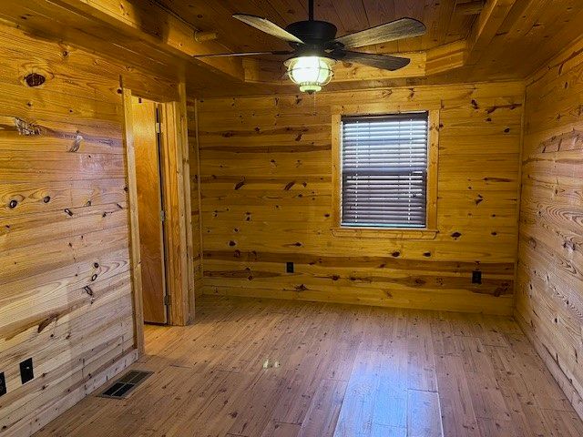 1255 Daniel Road, Weatherford, TX 76087