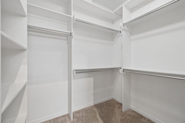 1409 Robbinwood Ct., Longview, TX 75601