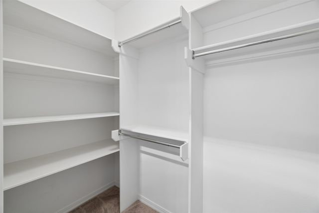 1409 Robbinwood Ct., Longview, TX 75601