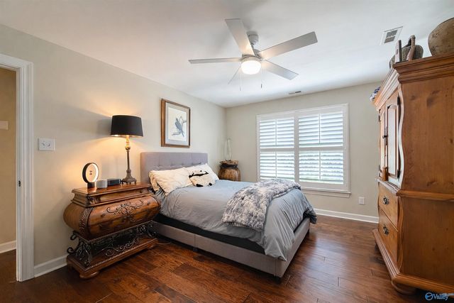 2404 Hideaway Place SE, Decatur, AL 35603